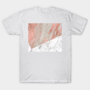 Rose gold marble - carrara T-Shirt